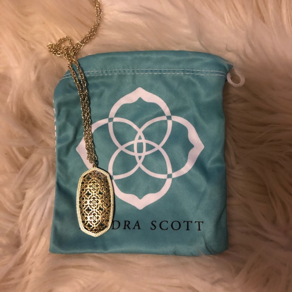 Kendra Scott Gold Long Chain Pendant Necklace